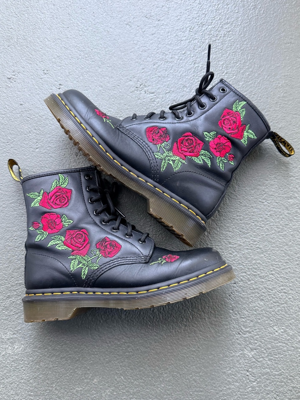 Dr. Martens 1460 Vonda Rose Floral Embroidered Leather Boots Women’s 8